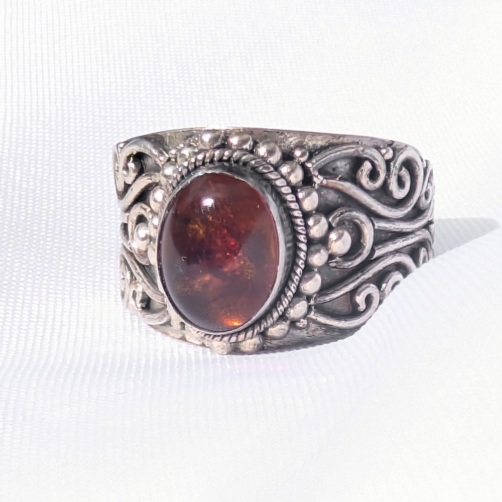 Vintage Bali Suarte Baltic Amber Ring set in Sterling Silver- Size 9.5